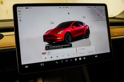 2024 Tesla Model Y Performance
