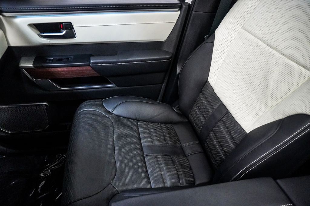 2025 Toyota Sequoia Capstone