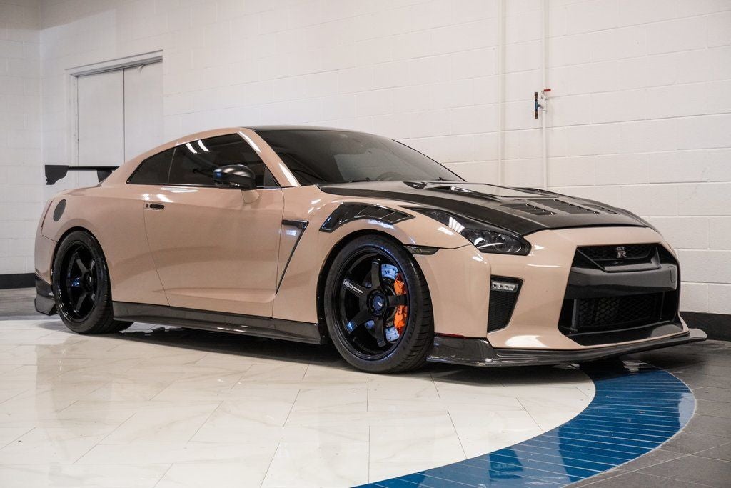 2017 Nissan GT-R Premium