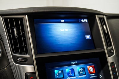 2023 INFINITI Q50 LUXE