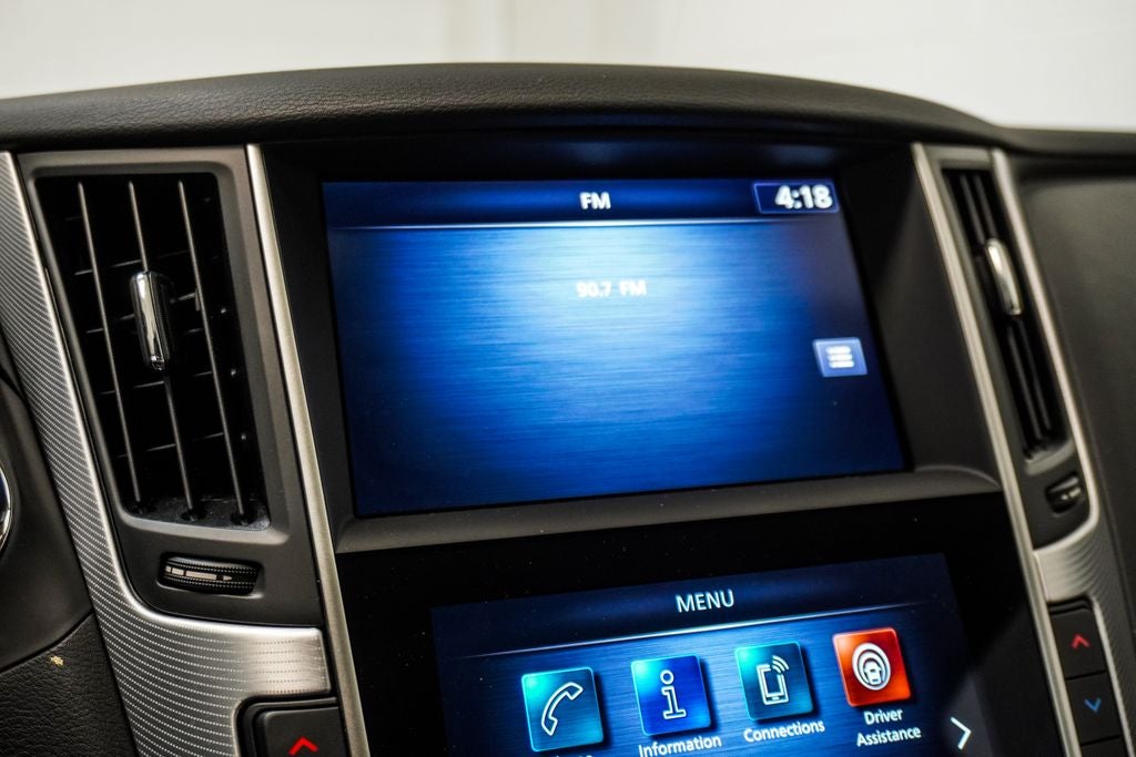 2023 INFINITI Q50 LUXE