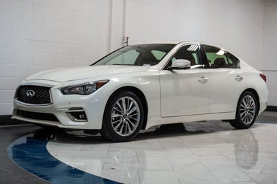 2023 INFINITI Q50 LUXE