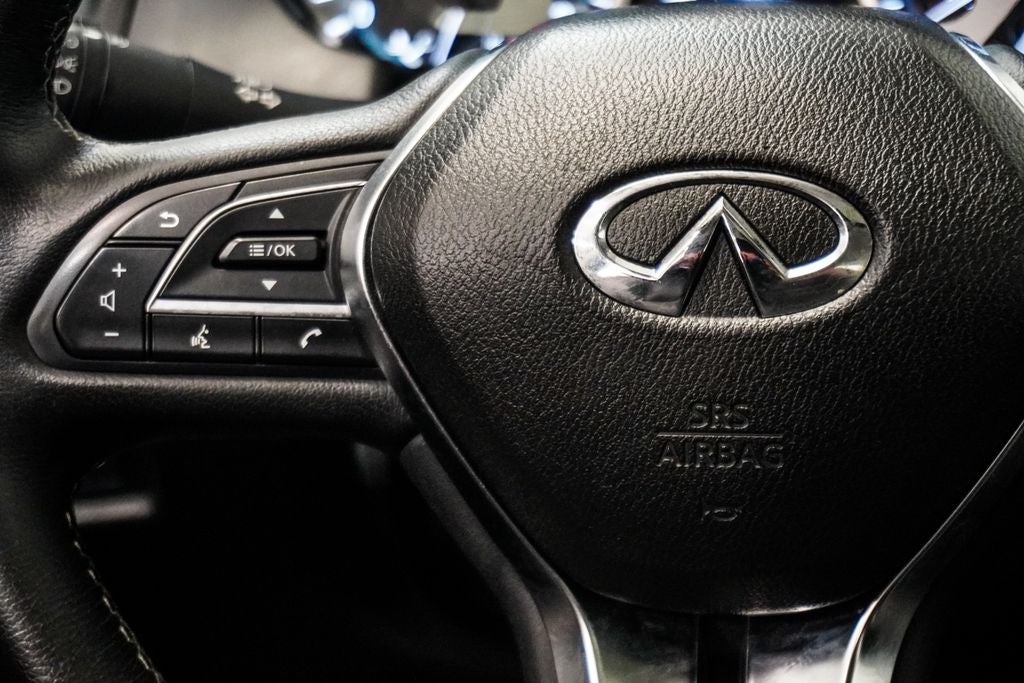 2022 INFINITI Q50 LUXE