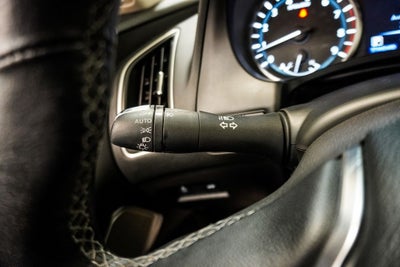 2022 INFINITI Q50 LUXE