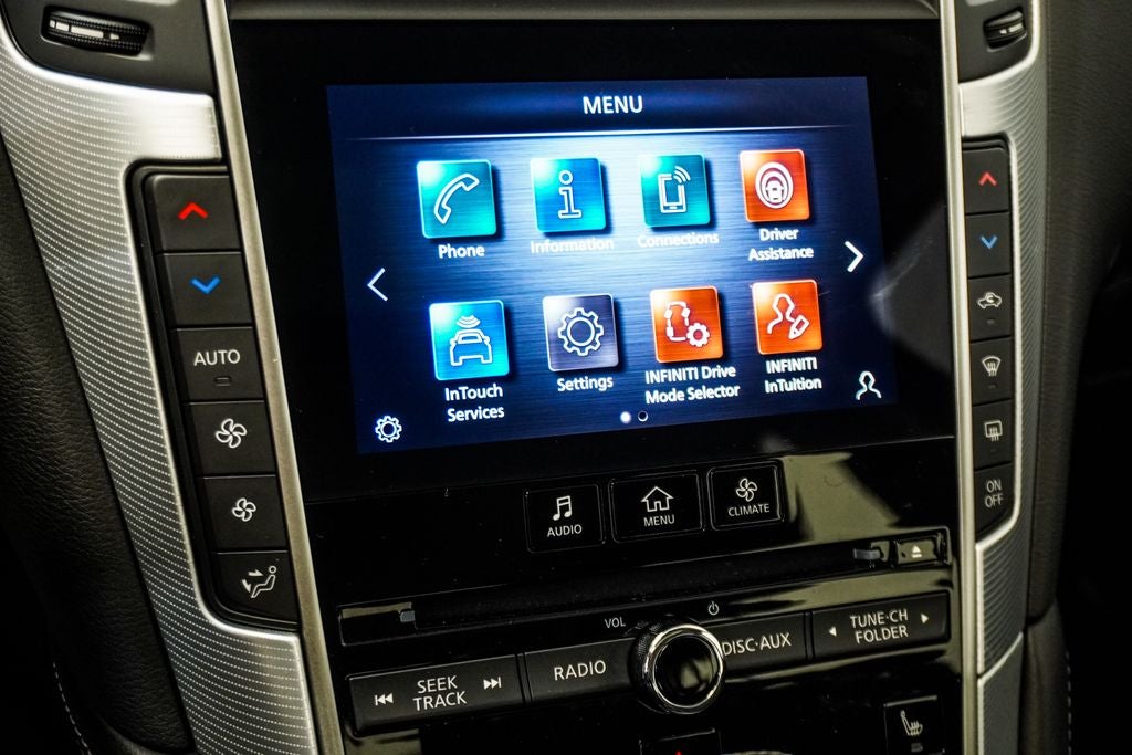 2022 INFINITI Q50 LUXE