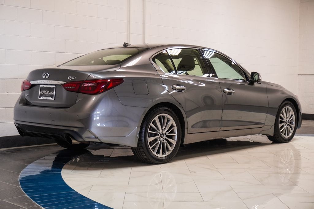 2022 INFINITI Q50 LUXE