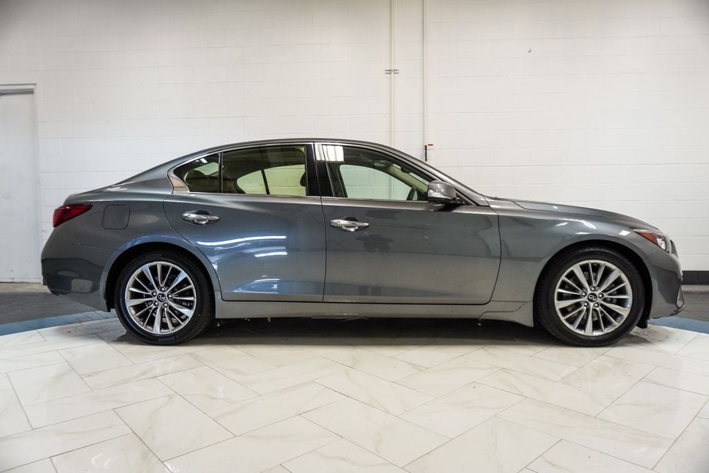 2022 INFINITI Q50 LUXE
