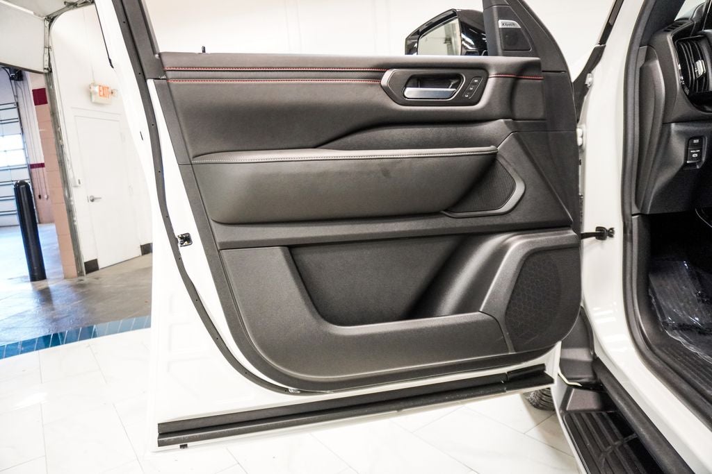 2025 Nissan Armada PRO-4X