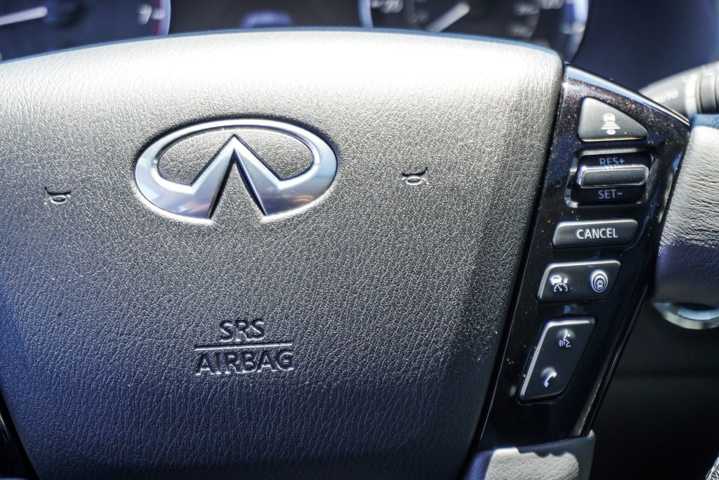 2023 INFINITI QX80 LUXE