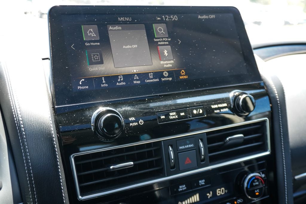 2023 INFINITI QX80 LUXE