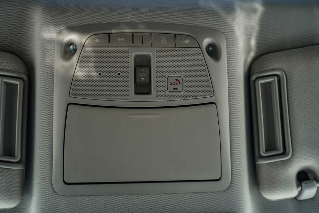 2023 INFINITI QX80 LUXE