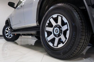 2022 Toyota 4Runner TRD Off-Road