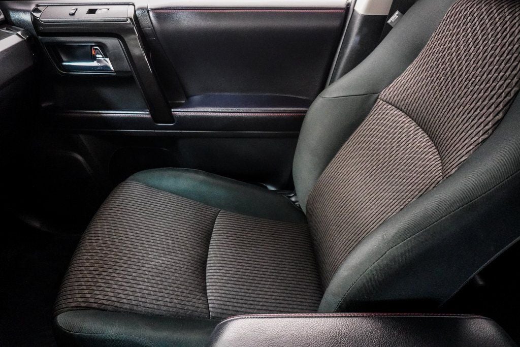 2022 Toyota 4Runner TRD Off-Road