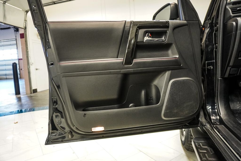 2024 Toyota 4Runner TRD Off-Road