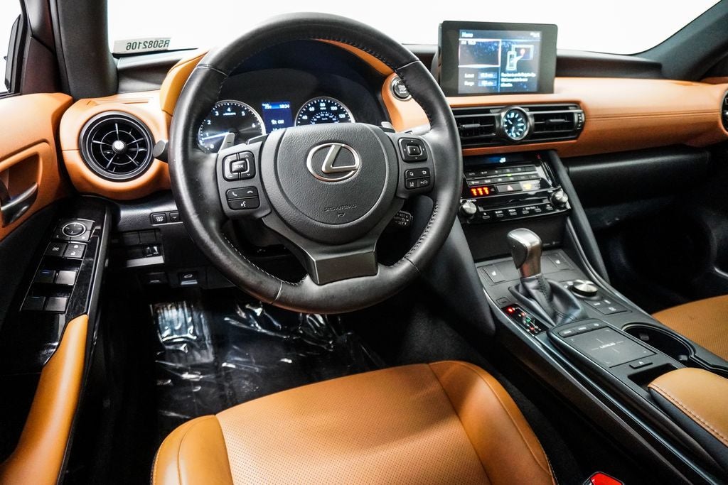2024 Lexus IS 350 F SPORT Design