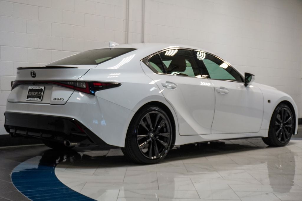 2024 Lexus IS 350 F SPORT Design