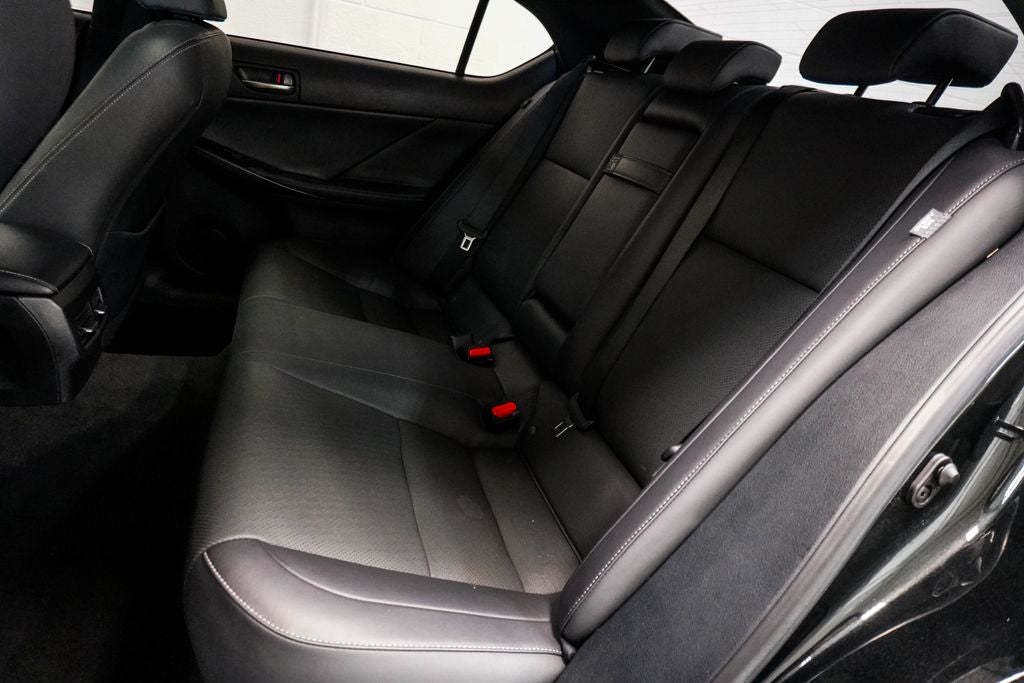 2024 Lexus IS 350 F SPORT Design