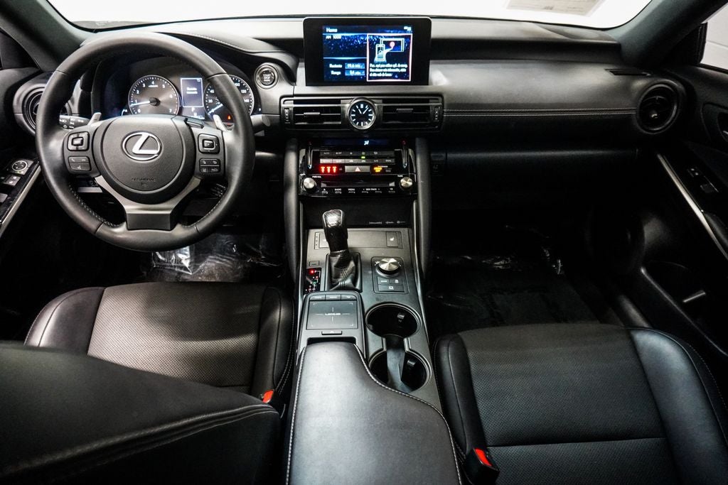 2024 Lexus IS 350 F SPORT Design