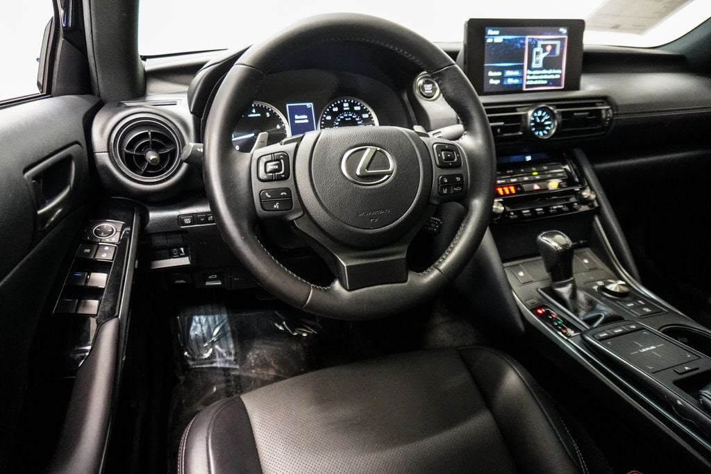 2024 Lexus IS 350 F SPORT Design