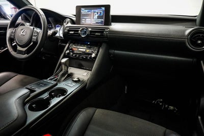 2024 Lexus IS 350 F SPORT Design