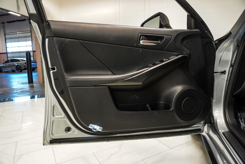 2024 Lexus IS 350 F SPORT Design