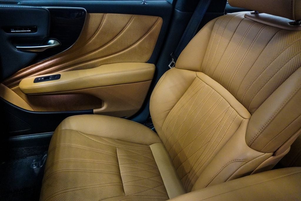 2024 Lexus LS 500 Base