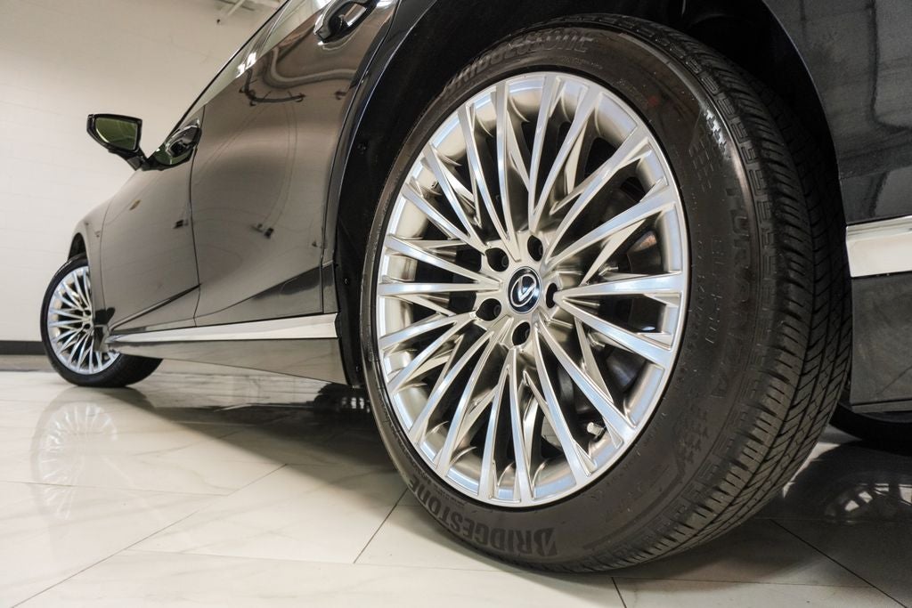 2024 Lexus LS 500 Base