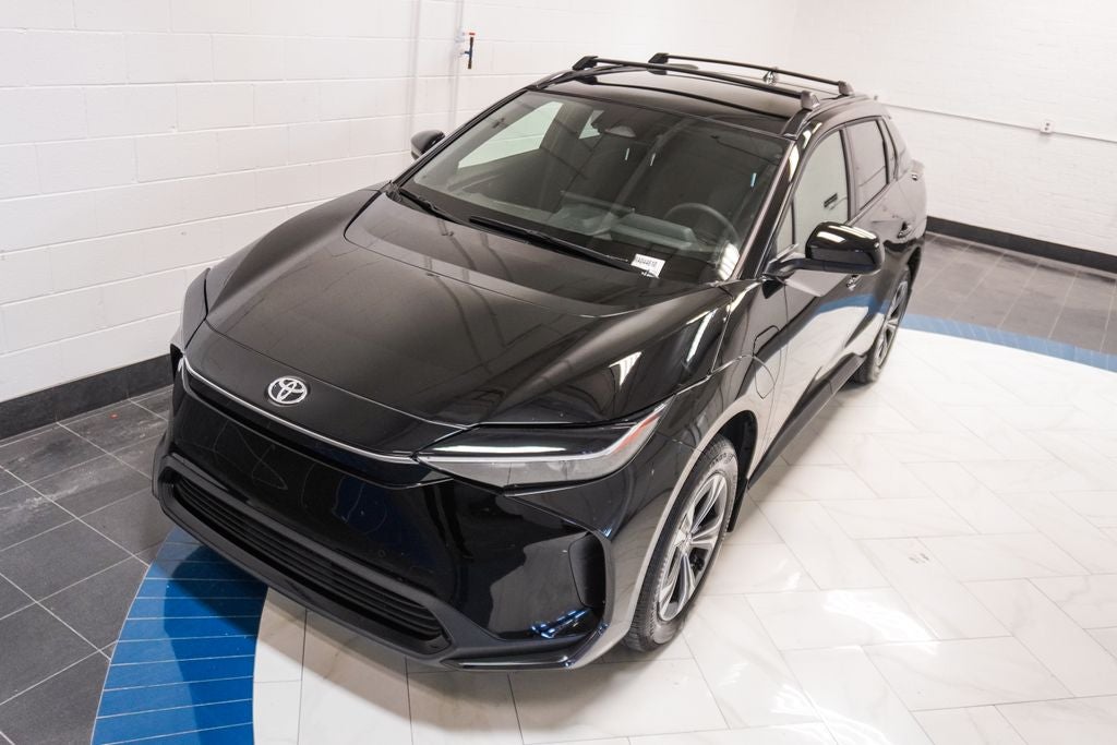 2024 Toyota bZ4X XLE