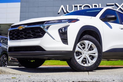 2025 Chevrolet Trax LS