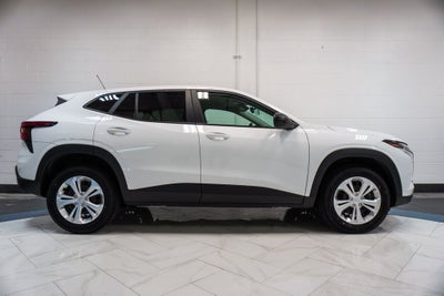 2025 Chevrolet Trax LS
