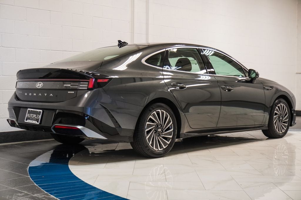 2025 Hyundai Sonata Hybrid SEL
