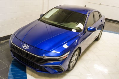 2024 Hyundai Elantra SE