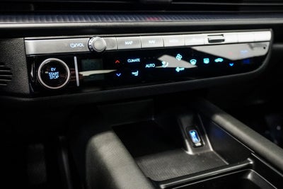 2024 Hyundai IONIQ 6 SE
