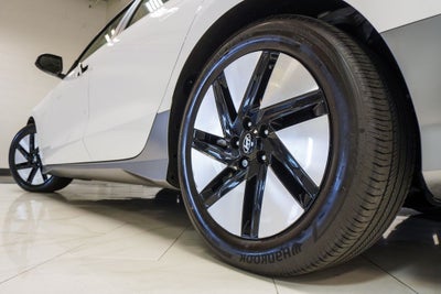 2024 Hyundai IONIQ 6 SE