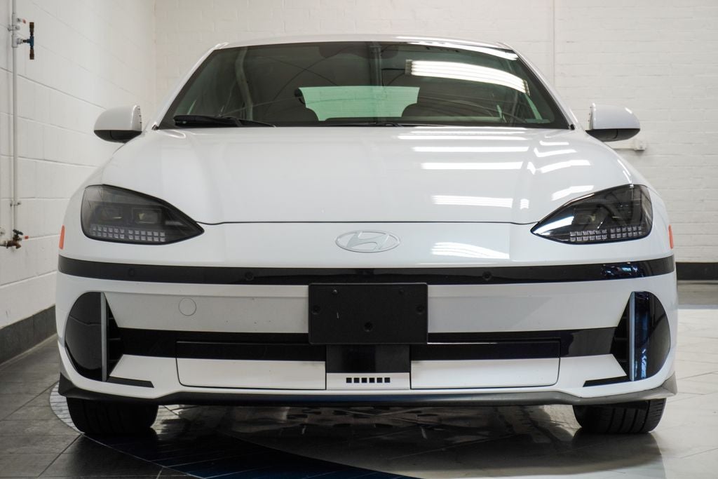 2024 Hyundai IONIQ 6 SE