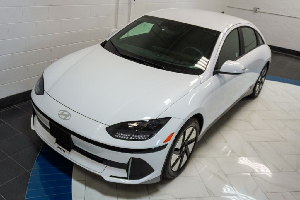 2024 Hyundai IONIQ 6 SE