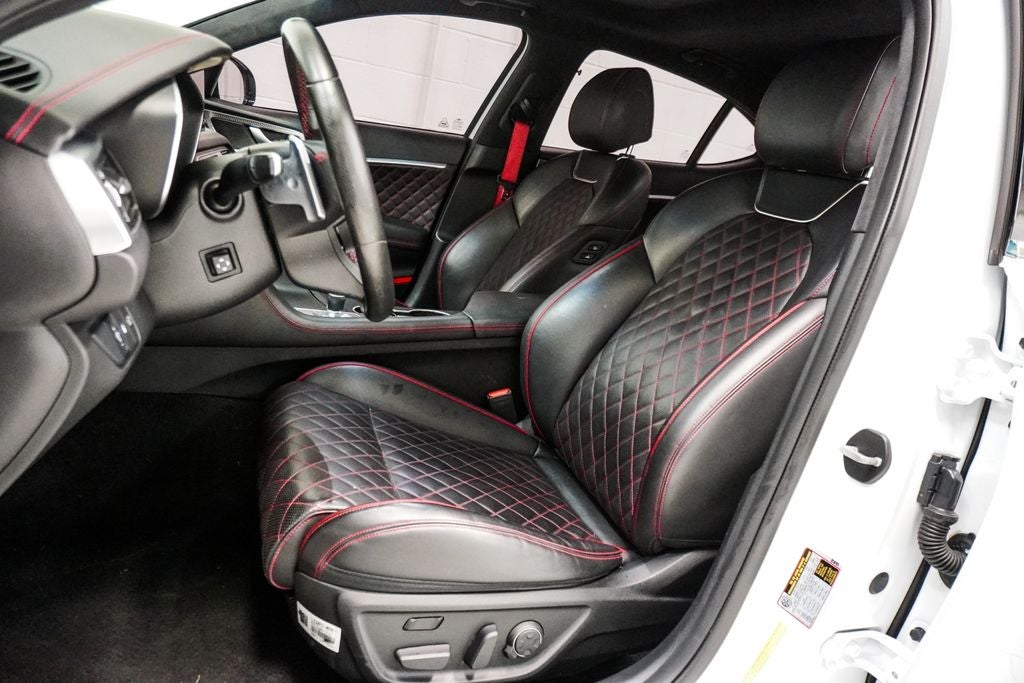 2023 Genesis G70 3.3T