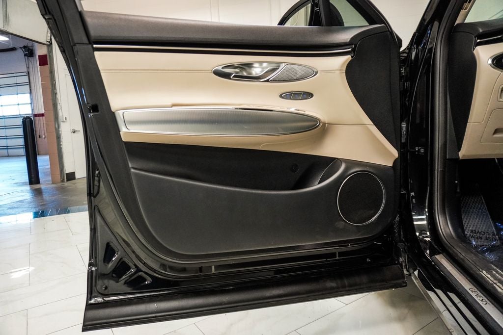 2023 Genesis GV70 2.5T