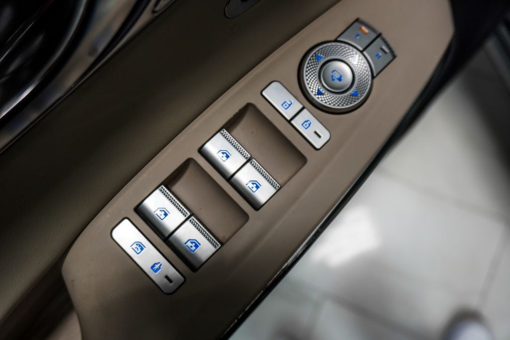 2023 Genesis GV70 2.5T