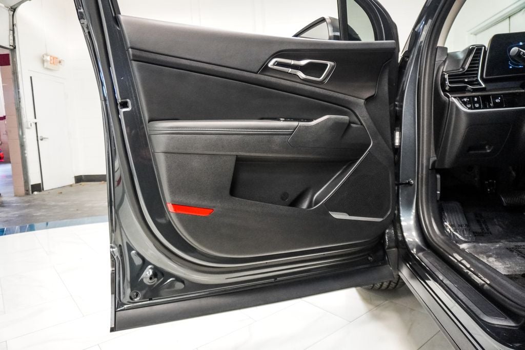 2025 Kia Sportage Hybrid EX