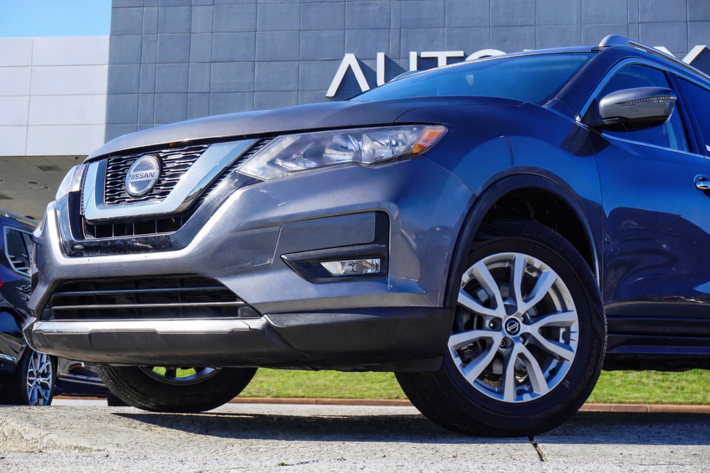 2020 Nissan Rogue SV
