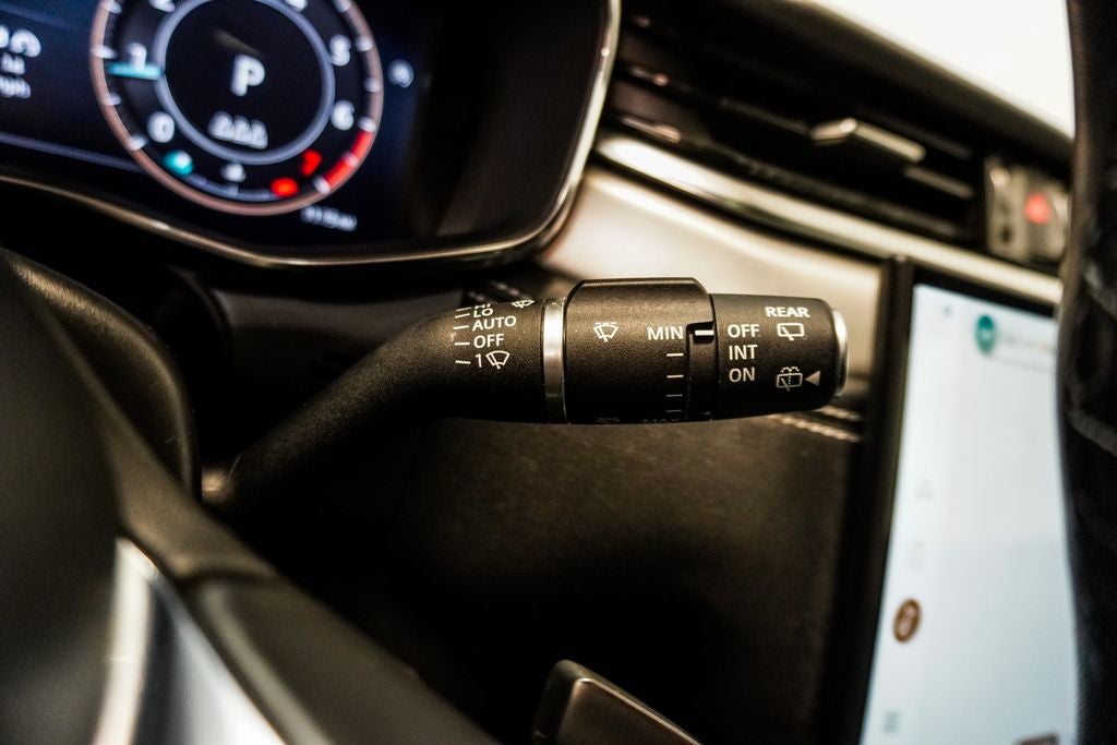 2024 Jaguar F-PACE P250 R-Dynamic S