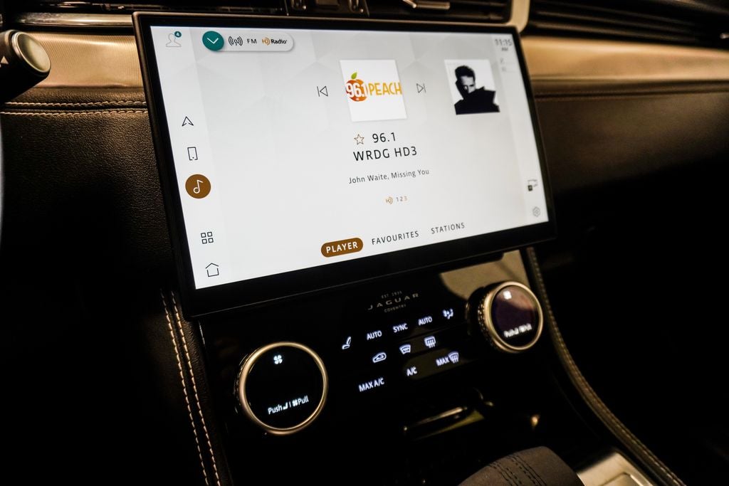 2024 Jaguar F-PACE P250 R-Dynamic S