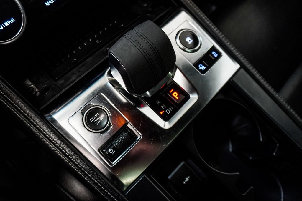 2024 Jaguar F-PACE P250 R-Dynamic S