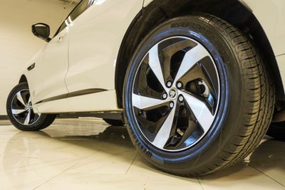 2024 Jaguar F-PACE P250 R-Dynamic S