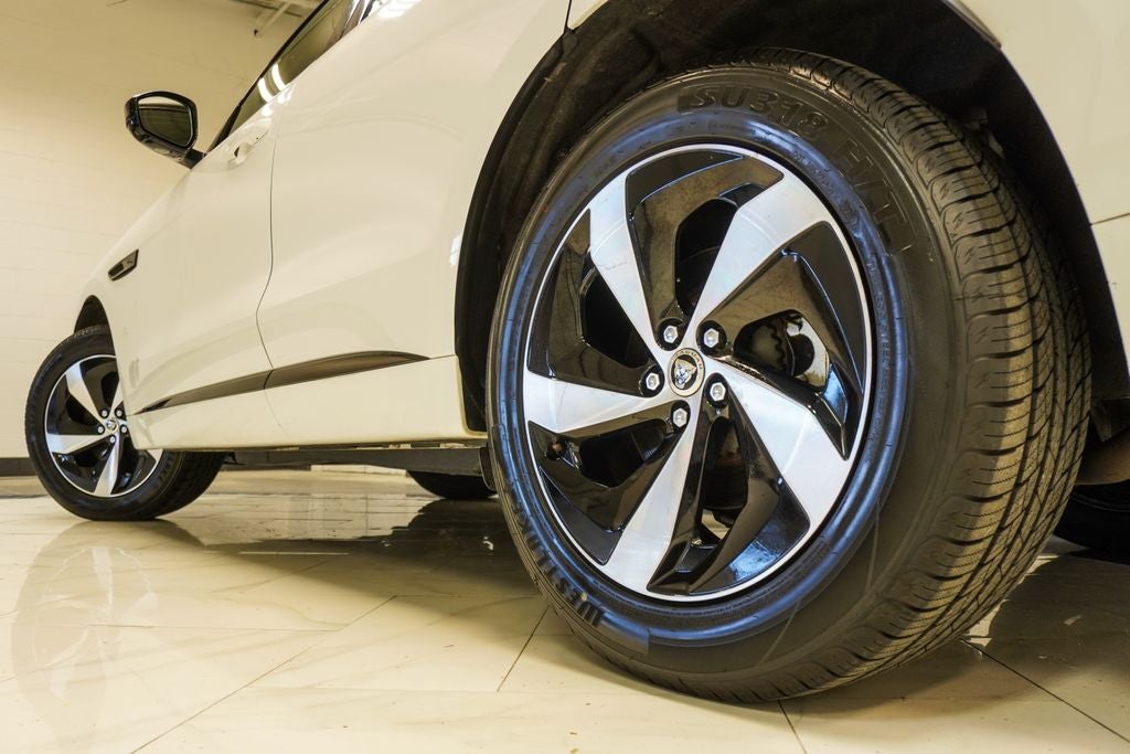 2024 Jaguar F-PACE P250 R-Dynamic S