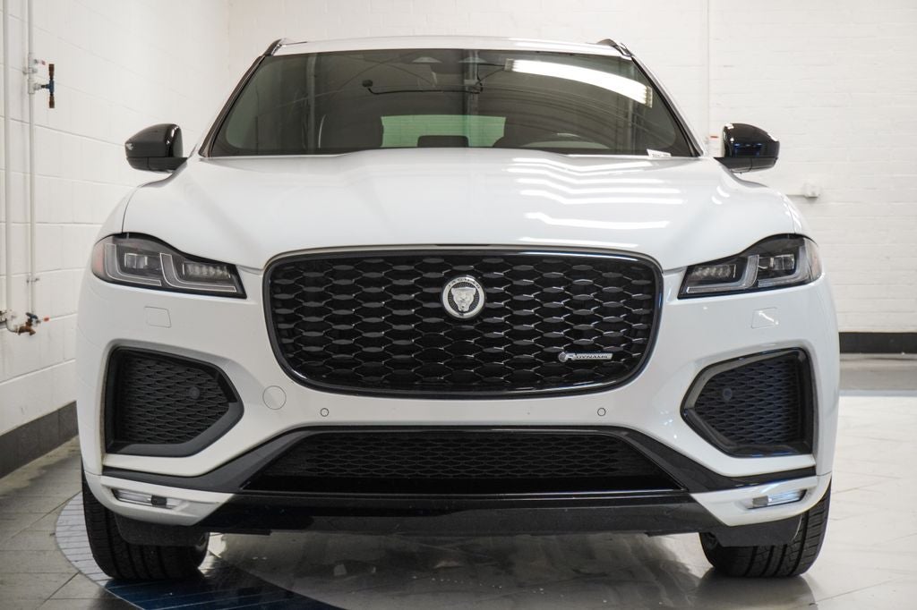 2024 Jaguar F-PACE P250 R-Dynamic S