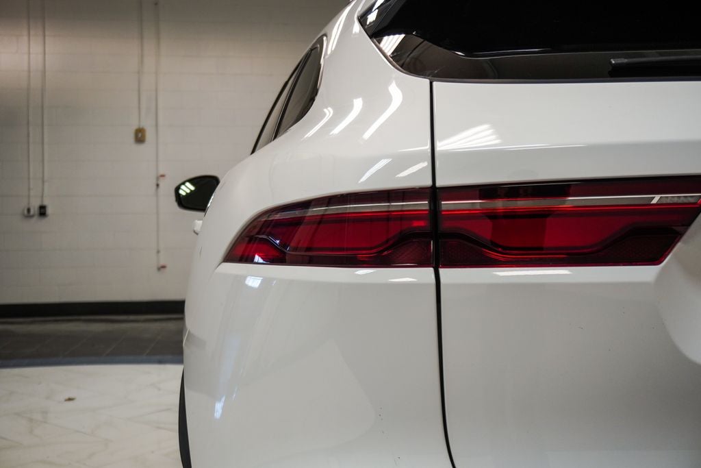 2024 Jaguar F-PACE P250 R-Dynamic S