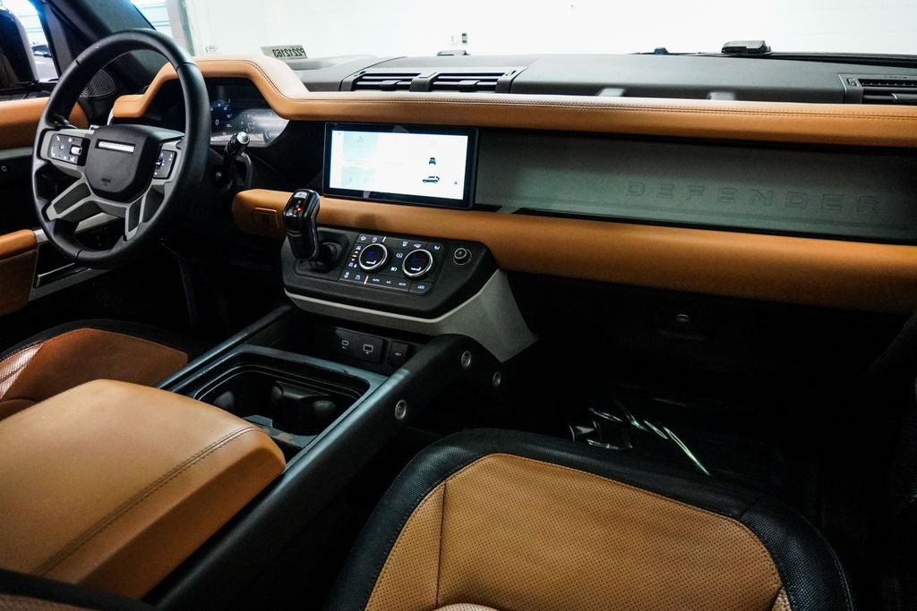 2023 Land Rover Defender 110 X-Dynamic SE