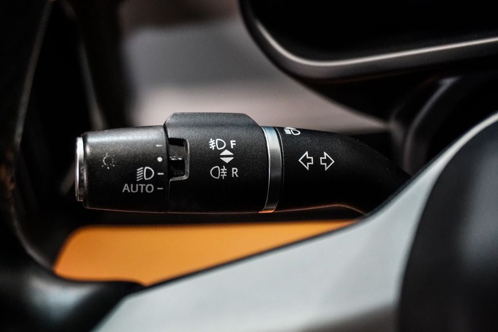2023 Land Rover Defender 110 X-Dynamic SE